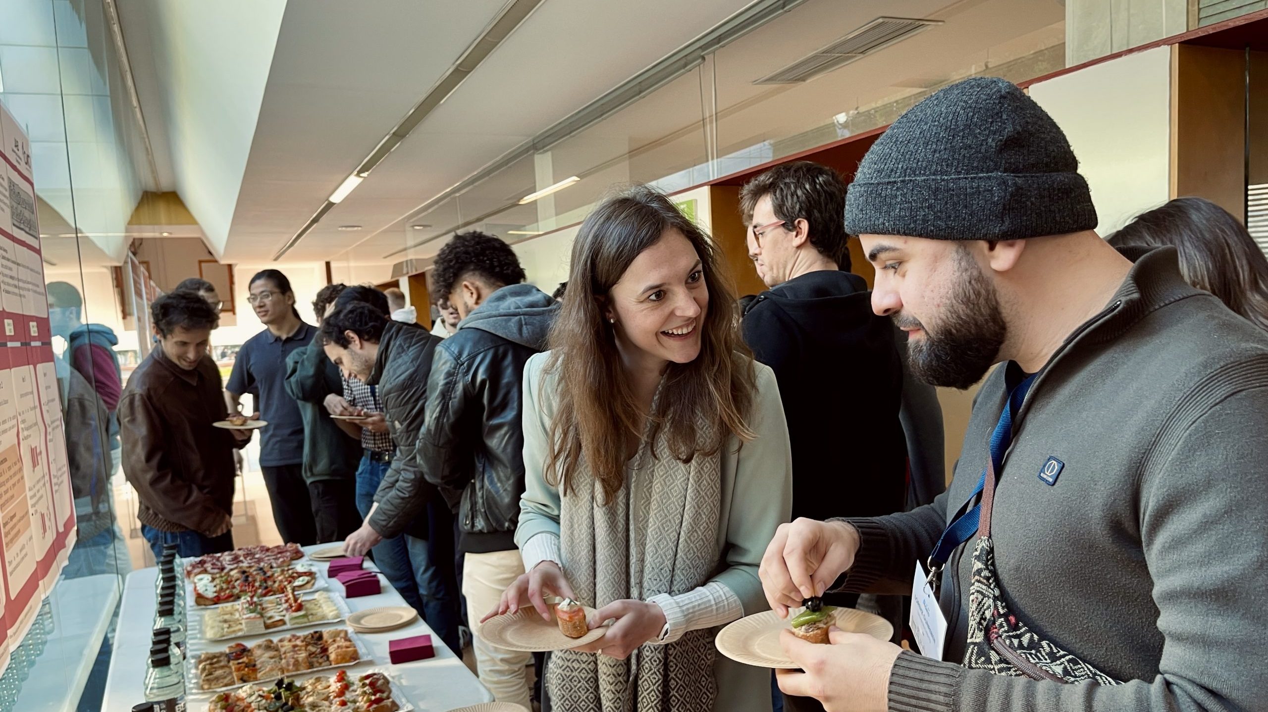 12AIGrid_Franziska Peters